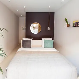 3* Hotel Latroupe Jardin Secret