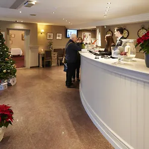 Leopold Eu Hotel